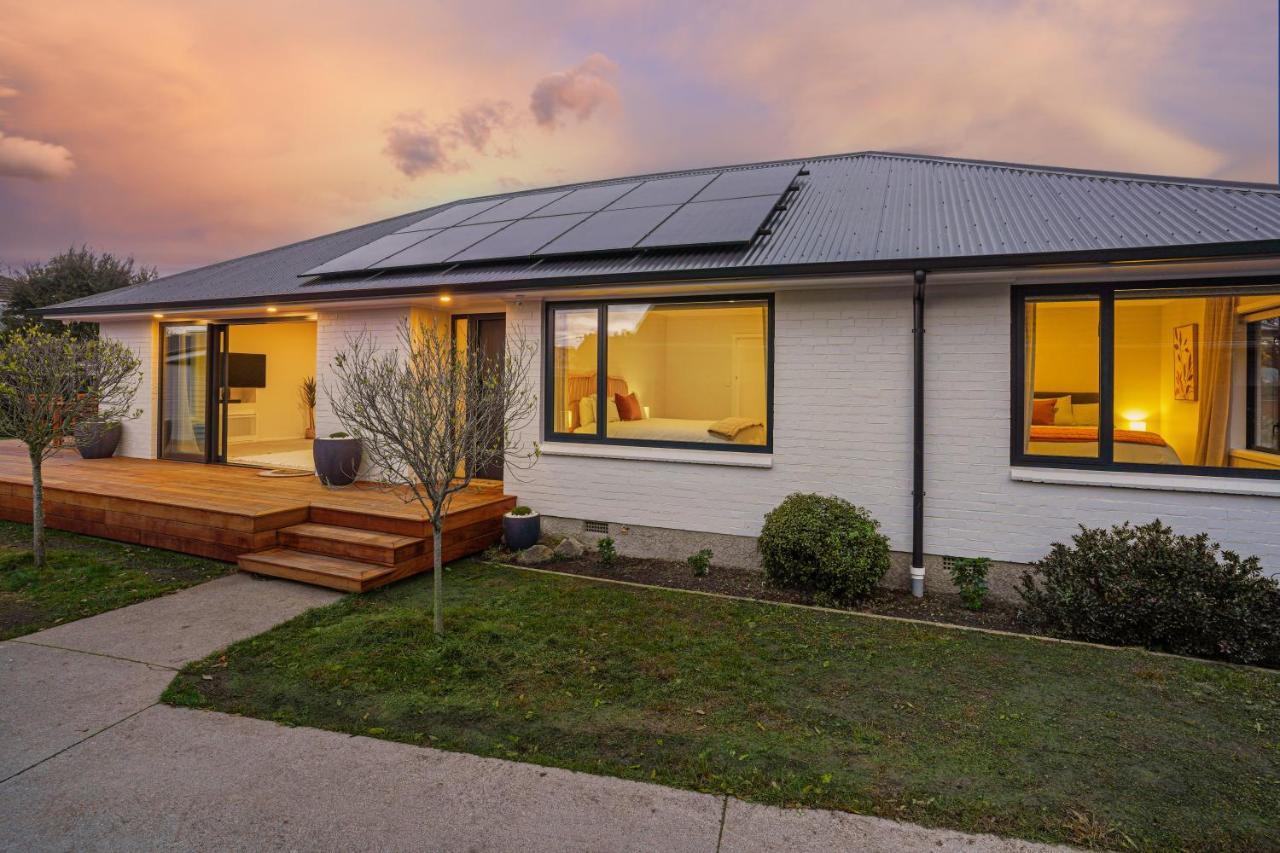 Private, Family-Friendly Home, 4Br By Airport & Free Parking Christchurch Exterior foto